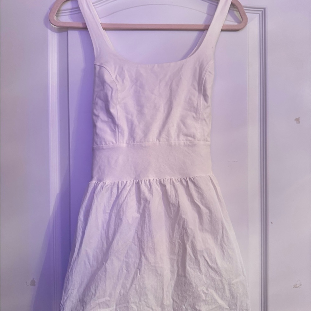 White Sleeveless Dress